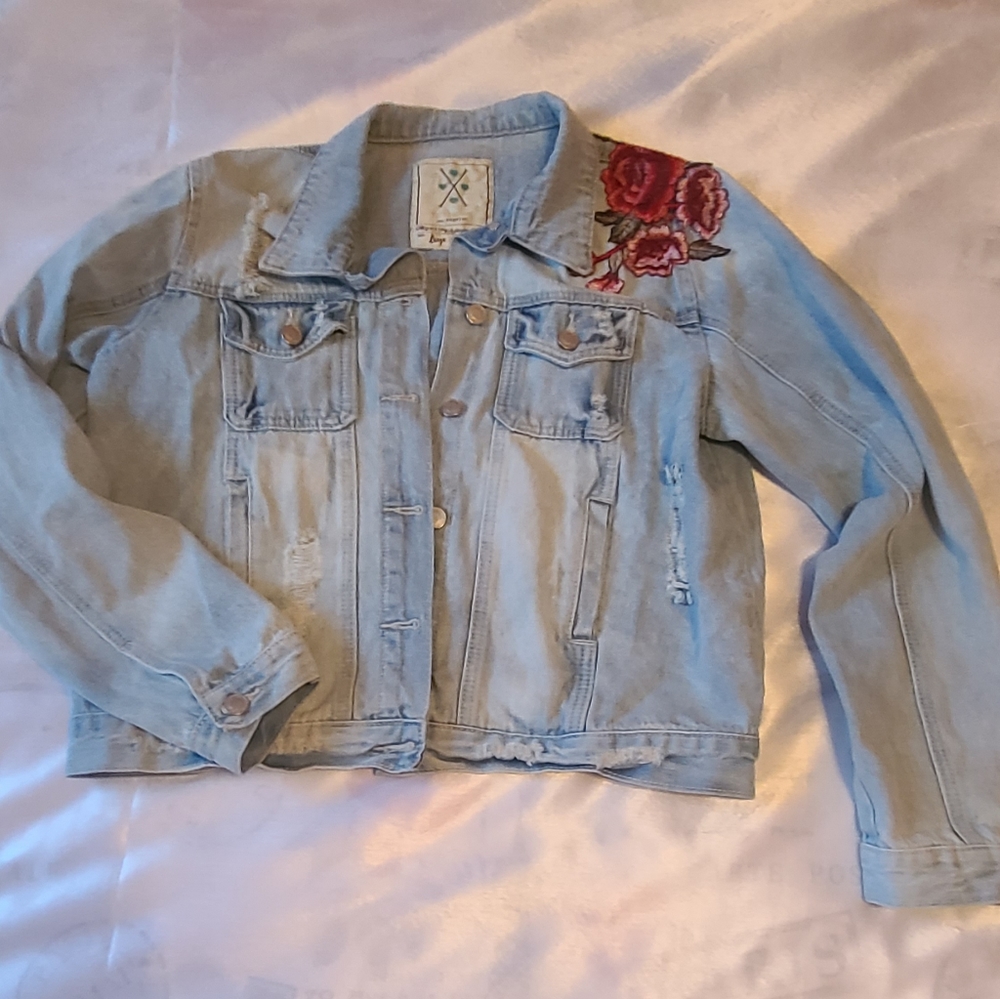 Style Me  LA Cropped Denim Jean  Jacket with embroidery   flowers
